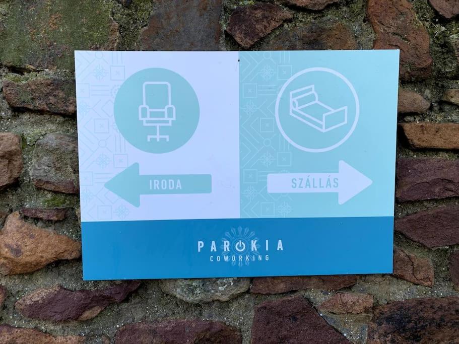 Parokia Apartman Es Coworking A Balaton Mellett Kaptalantoti 外观 照片
